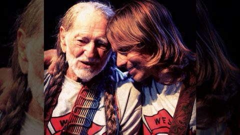 Willie Nelson’s Son Gives Update On Father’s Health